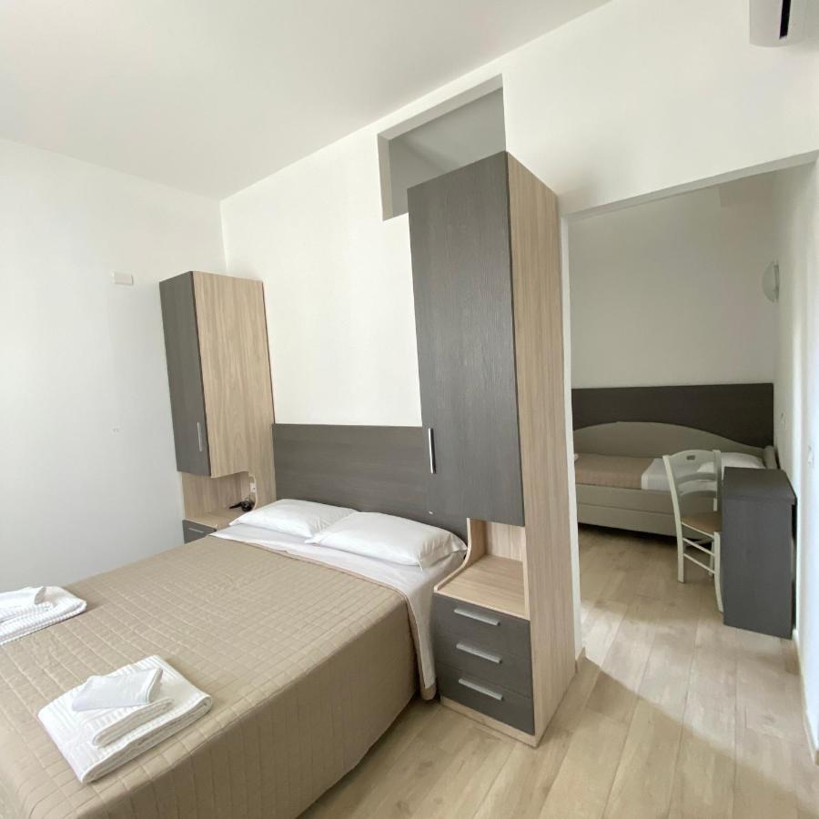 Hotel Bed And Book Rimini Exteriér fotografie