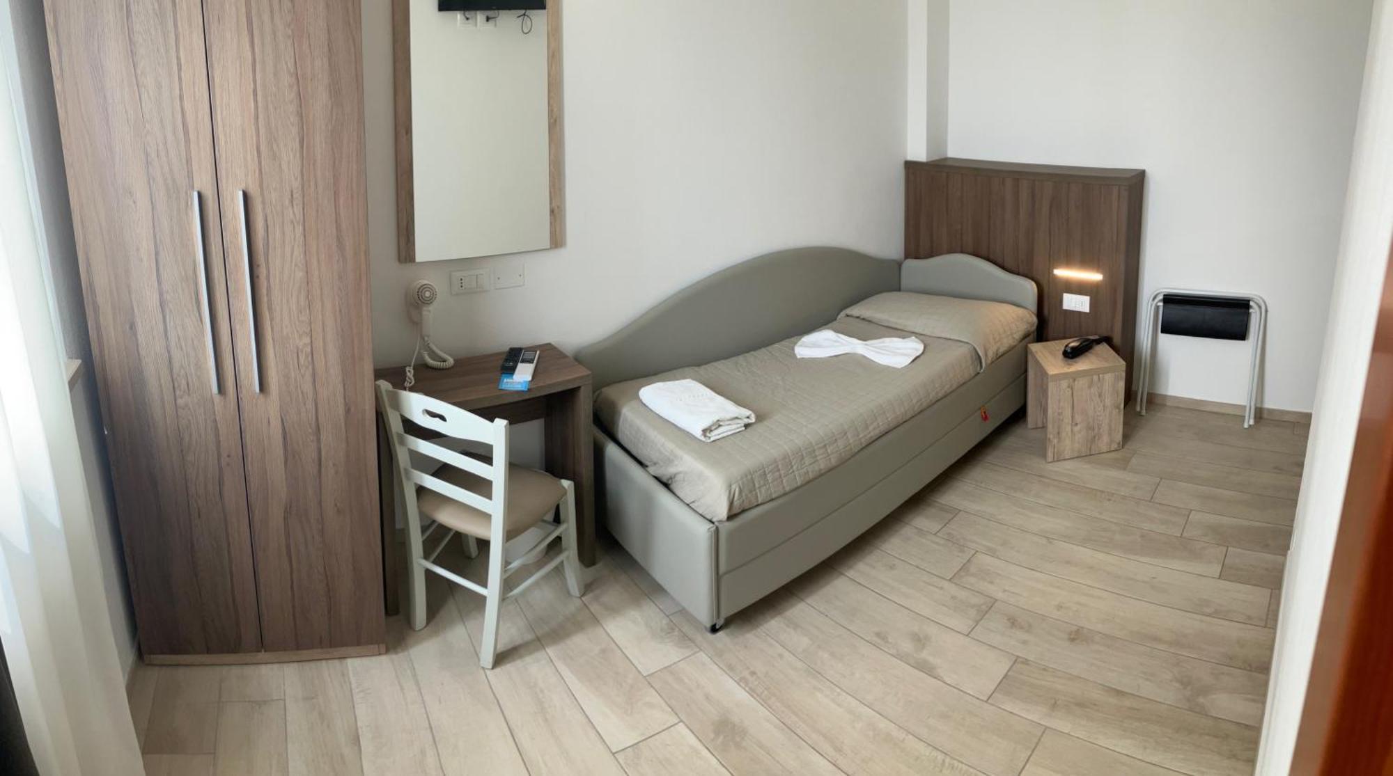 Hotel Bed And Book Rimini Exteriér fotografie