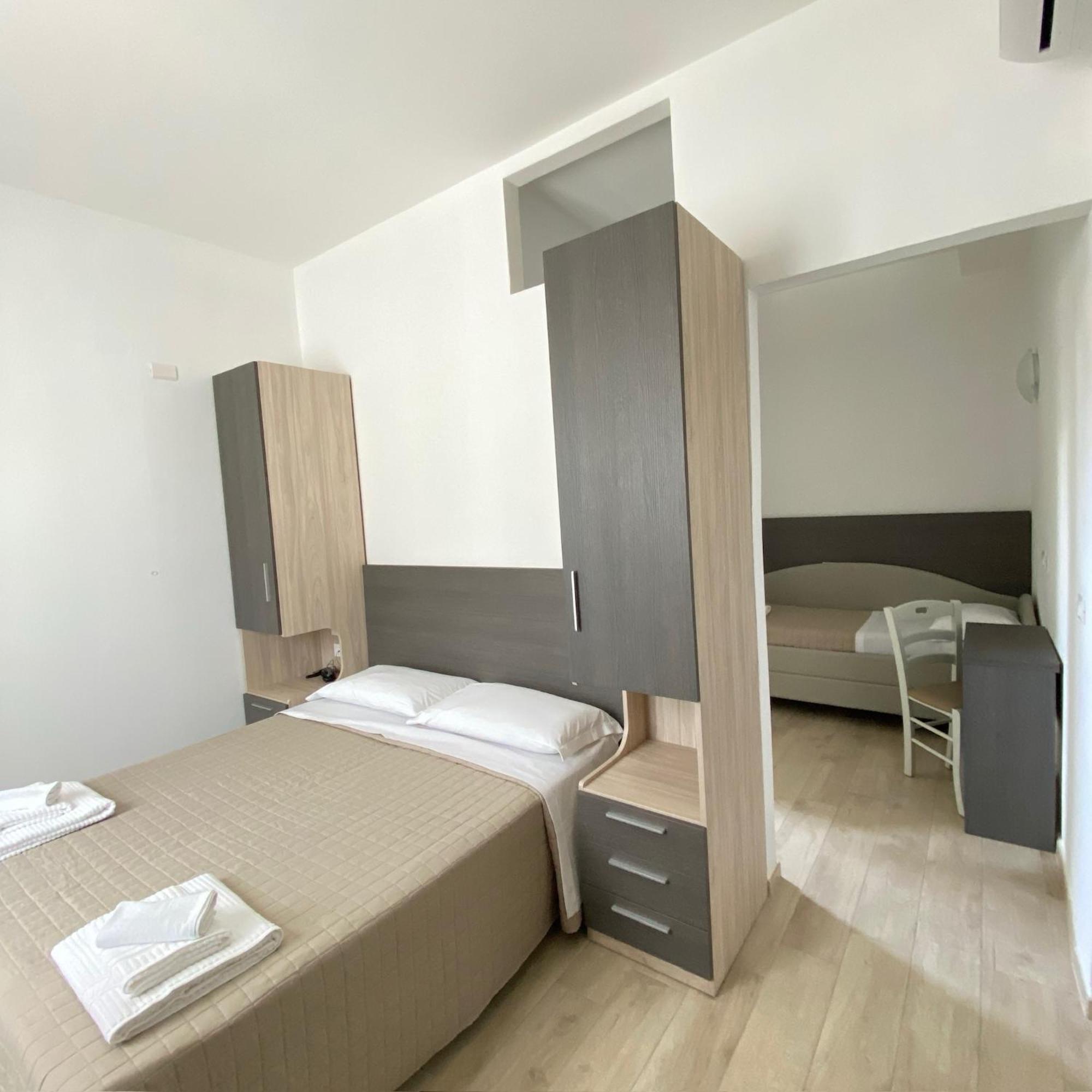 Hotel Bed And Book Rimini Exteriér fotografie